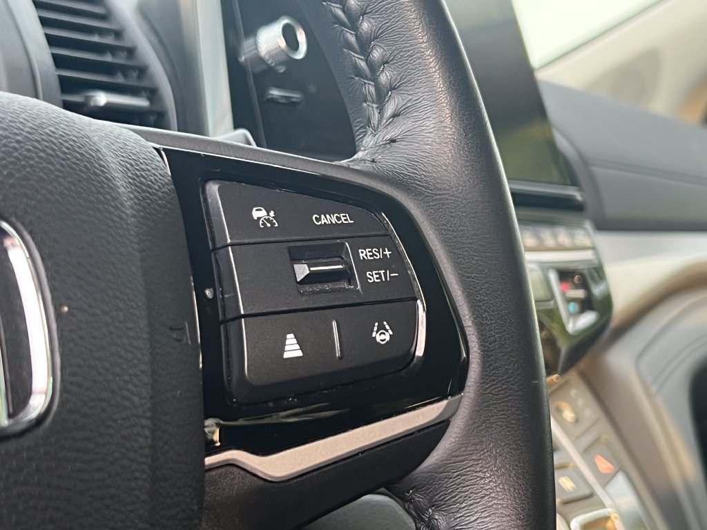 Used 2025 Honda Odyssey EX-L image 30