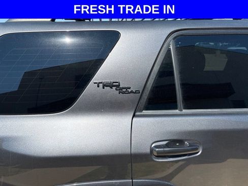 Used 2020 Toyota 4Runner TRD Off-Road Premium w/ Moonroof Package AWD/4WD image 4