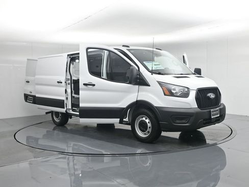 New 2026 Ford Transit 150 Low Roof RWD image 30
