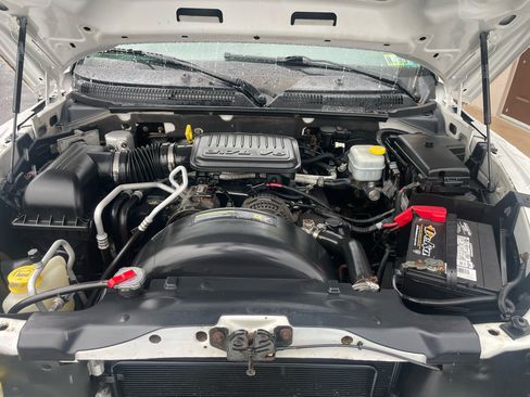 Used 2011 Dodge Dakota ST image 10