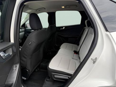 Used 2023 Ford Escape Active w/ Tech Pack #2 AWD/4WD image 5