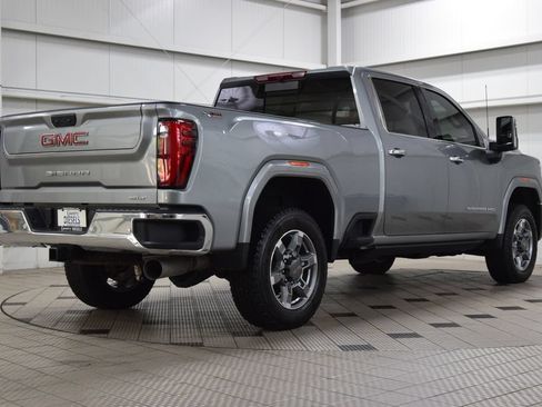 Used 2025 GMC Sierra 2500 SLT w/ SLT Premium Package AWD/4WD image 8
