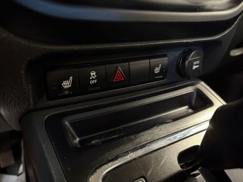 Certified 2016 Jeep Patriot High Altitude image 47