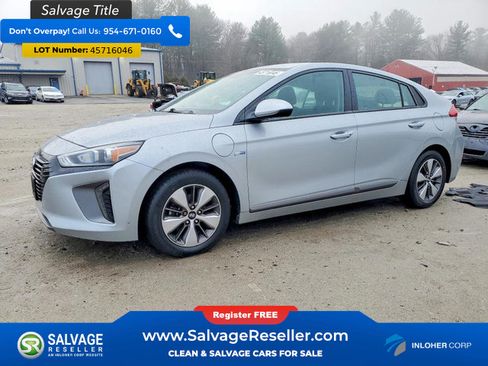 Used 2019 Hyundai Ioniq Plug-In Hybrid FWD image 1