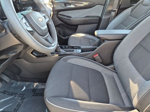 Used 2024 Chevrolet TrailBlazer LT w/ Driver Confidence Package FWD image 16