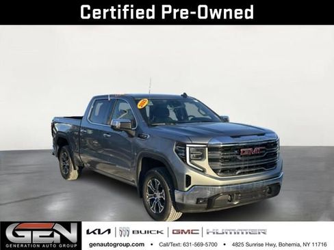 Used 2025 GMC Sierra 1500 SLT image 1