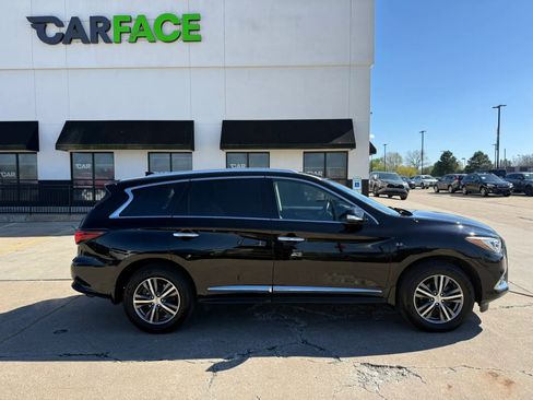 Used 2020 INFINITI QX60 Luxe w/ Essential Package image 18