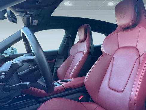 Used 2024 Porsche Taycan 4S image 20