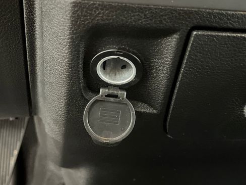 Used 2024 RAM 1500 Classic SLT RWD image 40