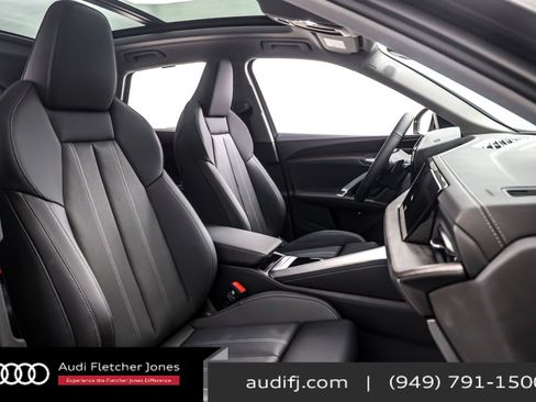 New 2025 Audi Q5 Prestige image 7