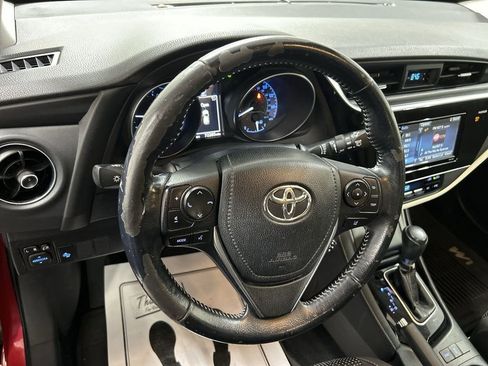 Used 2017 Toyota Corolla iM w/ All-Weather Mat Package FWD image 4