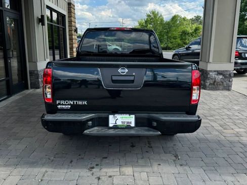 Used 2018 Nissan Frontier S RWD image 6