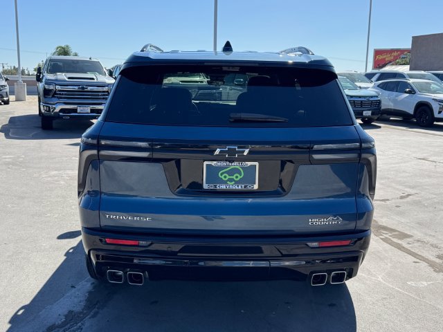 Certified 2026 Chevrolet Traverse High Country FWD image 3