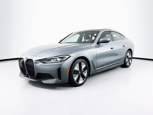 Used 2023 BMW i4 eDrive40 w/ Premium Package RWD image 3