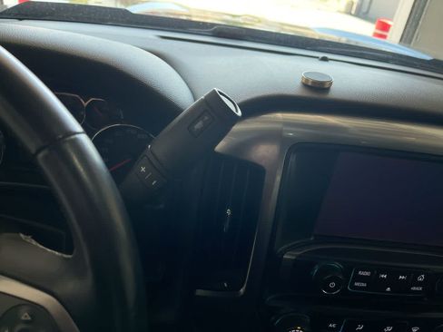 Used 2017 Chevrolet Silverado 1500 LT AWD/4WD image 20