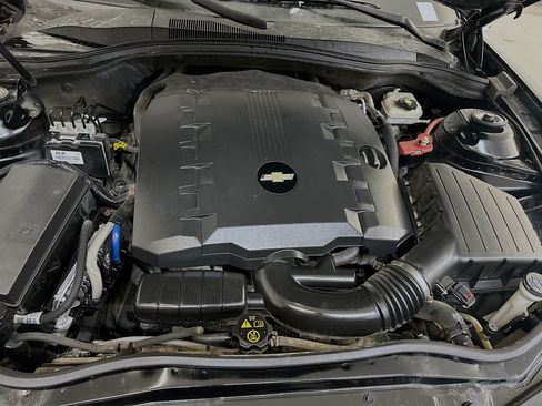 Used 2013 Chevrolet Camaro LS RWD image 30