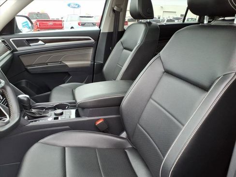 Used 2022 Volkswagen Atlas SE image 11