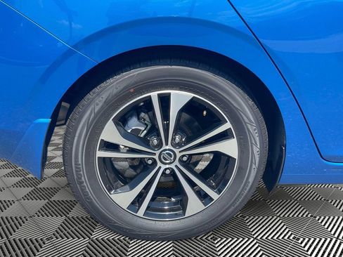 Used 2022 Nissan Sentra SV w/ All-Weather Package FWD image 7