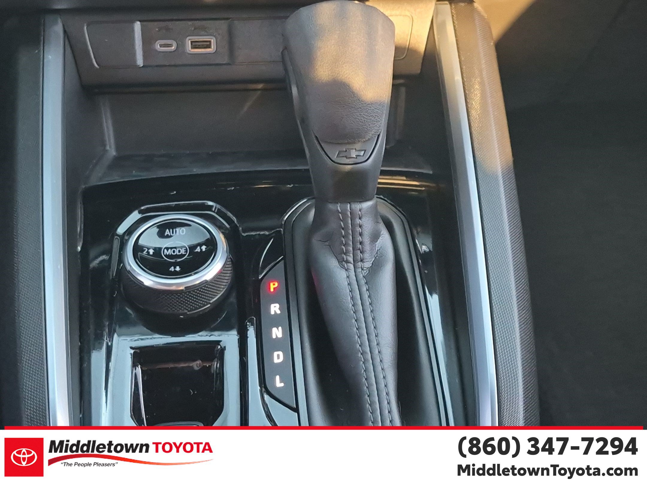 Used 2024 Chevrolet Colorado Trail Boss w/ Advanced Trailering Package AWD/4WD image 26