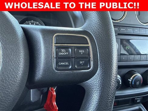 Used 2015 Jeep Patriot Sport image 27
