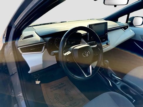 Used 2021 Toyota Corolla SE w/ Carpet Mat Package (TMS) image 10