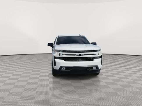 Used 2021 Chevrolet Silverado 1500 RST image 3