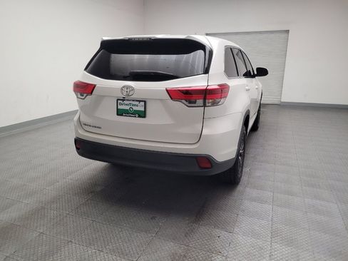 Used 2019 Toyota Highlander LE image 7