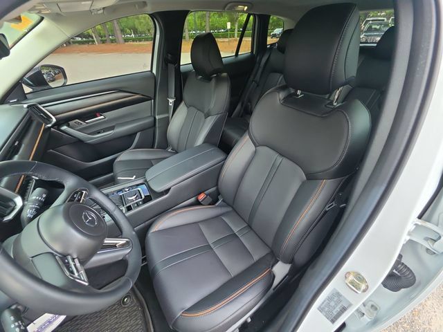 Used 2026 MAZDA CX-50 AWD 2.5 Hybrid w/ Premium Pkg image 11