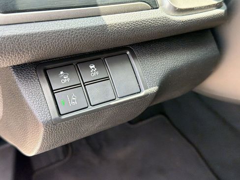 Used 2021 Honda Civic EX image 18