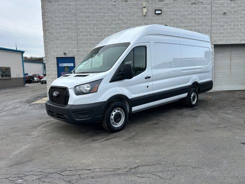 New 2026 Ford Transit 250 148 High Roof Extended w/ Load Area Protection Package RWD image 2