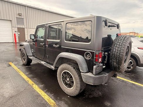 Used 2011 Jeep Wrangler Unlimited Sport AWD/4WD image 7