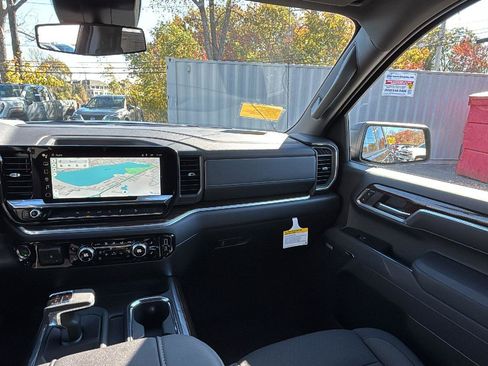 New 2026 GMC Sierra 1500 Elevation image 29