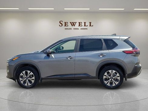 Used 2023 Nissan Rogue SV FWD image 2
