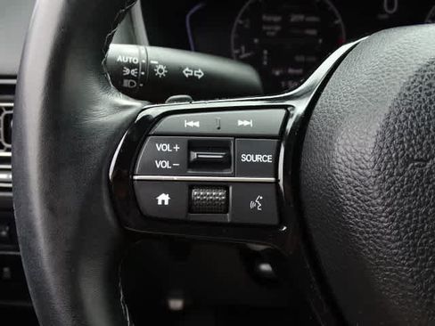 Used 2025 Honda Civic Sport image 37