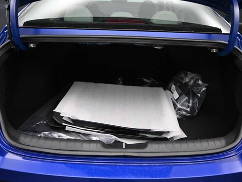 New 2026 Hyundai Elantra Limited image 13