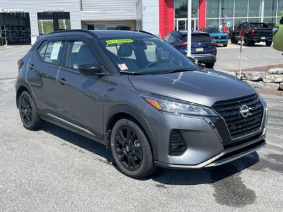Used 2024 Nissan Kicks SR w/ SR Premium Package