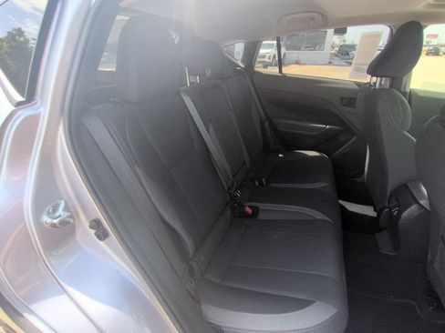 Used 2025 Subaru Crosstrek 2.5i Premium AWD/4WD image 29