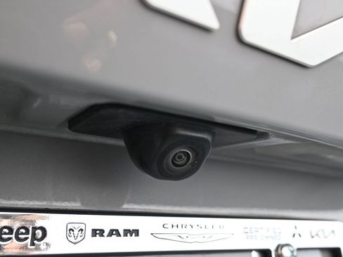 Used 2023 Kia Sorento X-Line EX image 36