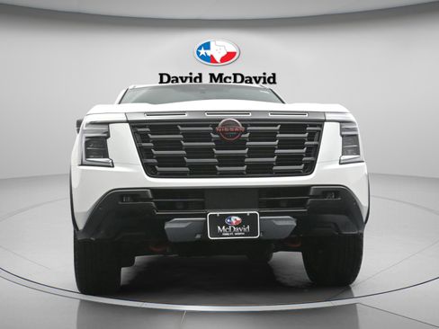 Used 2025 Nissan Armada PRO-4X AWD/4WD image 29