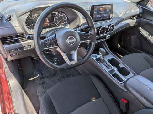 Used 2025 Nissan Sentra SV FWD image 16