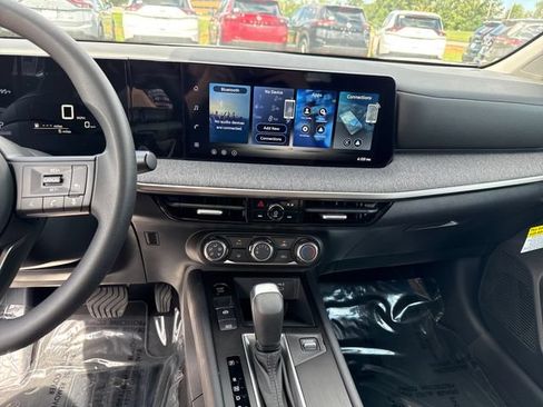 New 2026 Nissan Kicks S FWD image 19