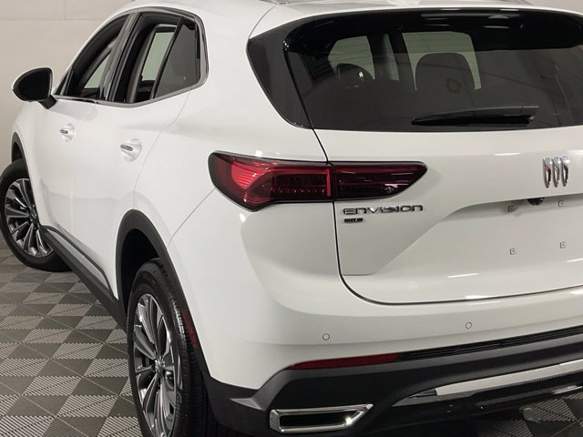 Used 2024 Buick Envision Preferred AWD/4WD image 36