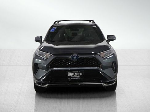 Used 2021 Toyota RAV4 SE w/ Weather & Moonroof Package image 8