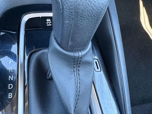 Used 2024 Toyota Corolla LE image 10