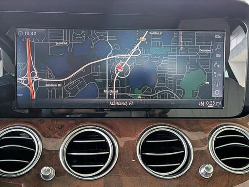 Used 2018 Mercedes-Benz E 300 image 13