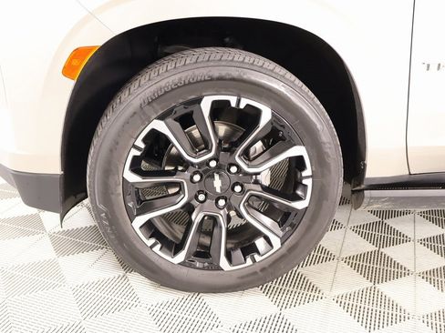 Used 2023 Chevrolet Tahoe Premier image 19