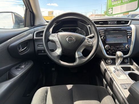 Used 2018 Nissan Murano SV w/ Premium Package AWD/4WD image 16