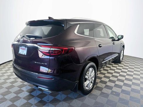 Used 2018 Buick Enclave Essence FWD image 4