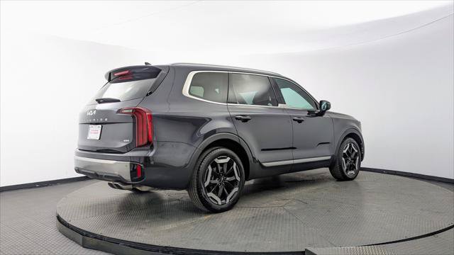 Used 2025 Kia Telluride S AWD/4WD image 8