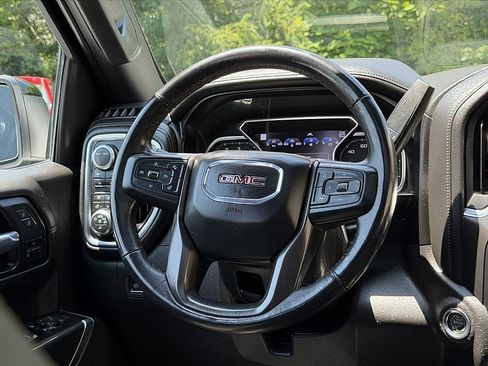 Used 2020 GMC Sierra 1500 AT4 w/ AT4 Premium Package AWD/4WD image 12